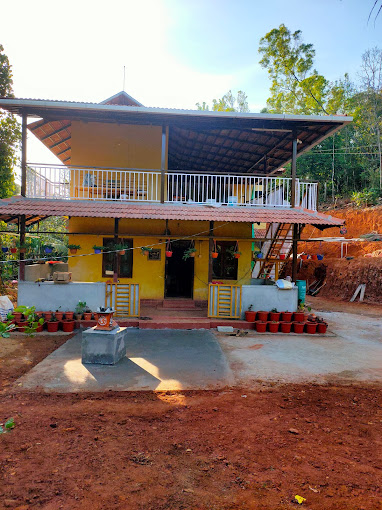 R Heavens Homestay